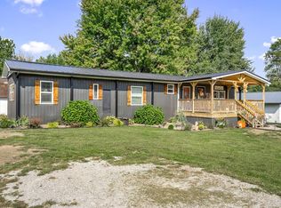 2251 W Ravenscroft Rd, Sparta, TN 38583