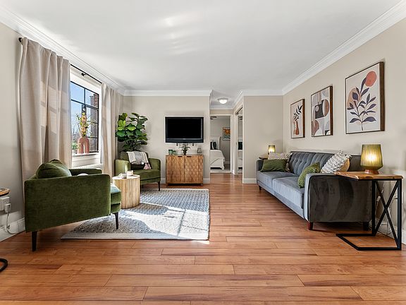 3rd image of 1003 N Negley Ave APT 6