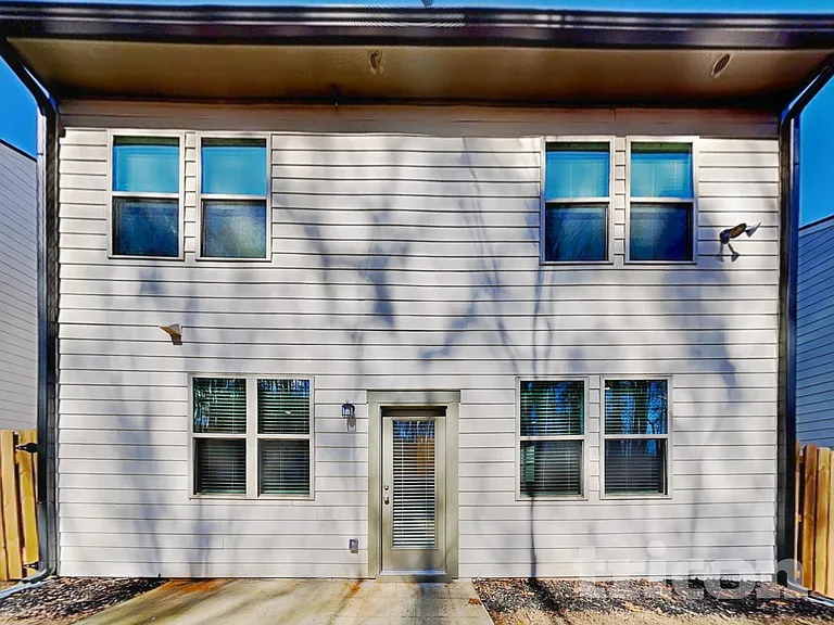 317 Knowles Pl — Photo 17