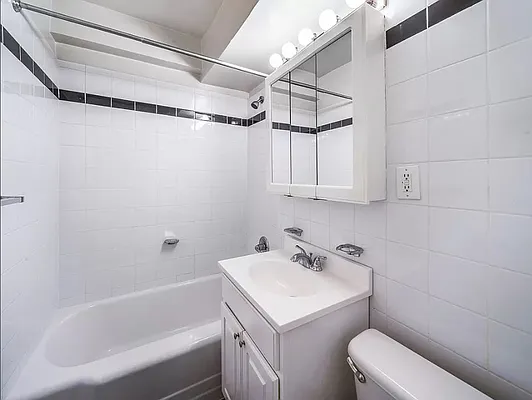 Rented by Dalan Rentals | media 9