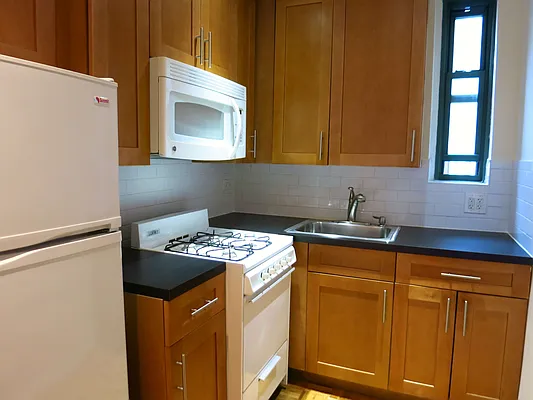 Rented by City & Suburban | media 7