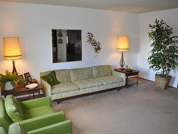 5th image of 3142 Sylvan Dr