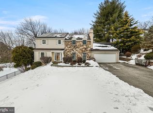 631 Westwind Dr, Berwyn, PA 19312
