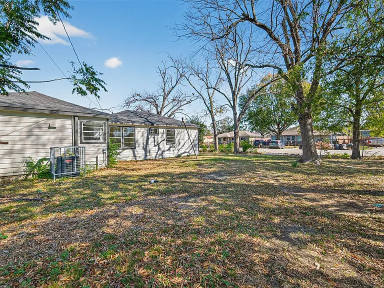 4626 Dewberry St — Photo 42