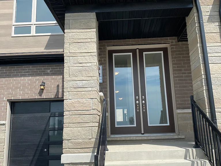 4 Kamper Ave — Photo 1