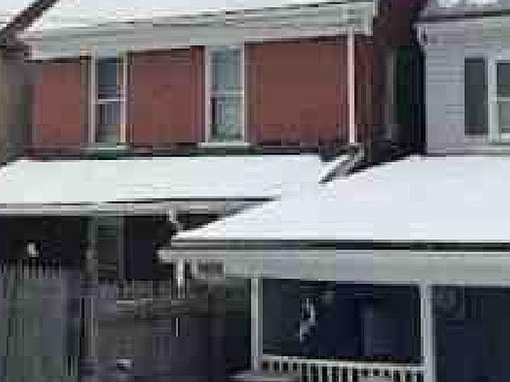3rd image of 605 Bell Ave
