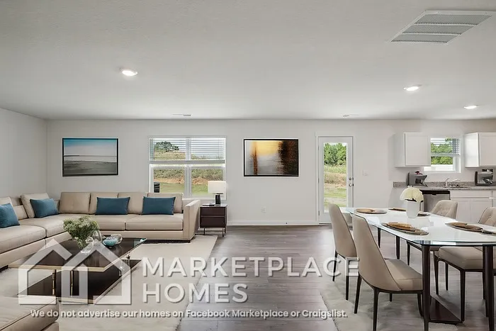 4033 Billie Ln NE — Photo 11