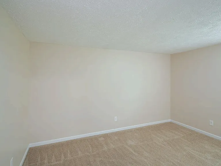 6113 Scotmar Dr — Photo 19