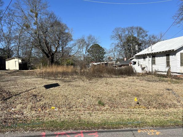 306 Sunrise Blvd #15, Bessemer, AL 35023