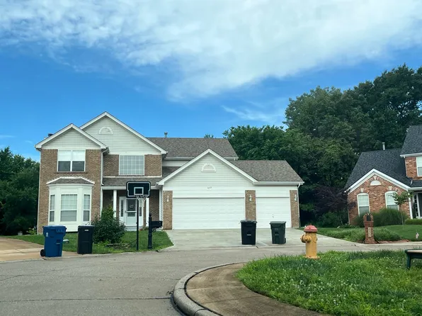 437 Roosevelt Woods Ct, Fenton, MO 63026