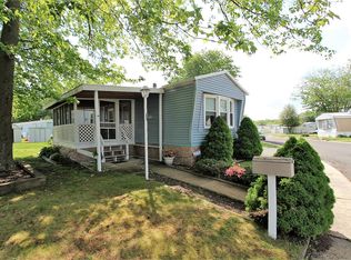 37 Pheasant Cir, Southampton, NJ 08088