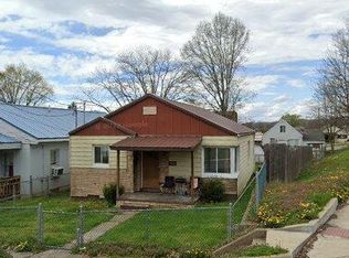 549 18th St, Dunbar, WV 25064