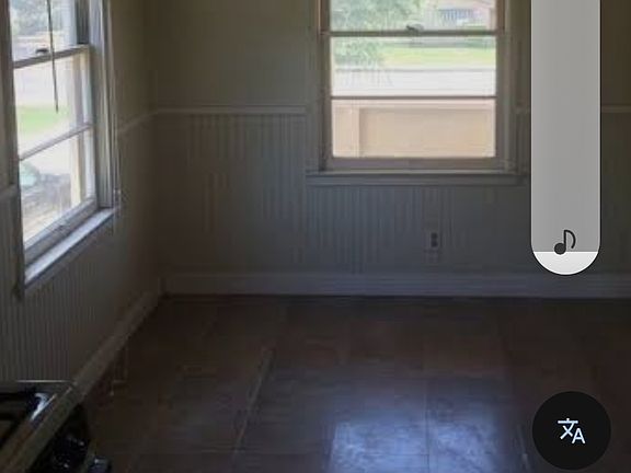 3rd image of 2830 Chester Ln #A