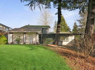 10421 Santa Monica Dr, Delta, BC V4C 1P8