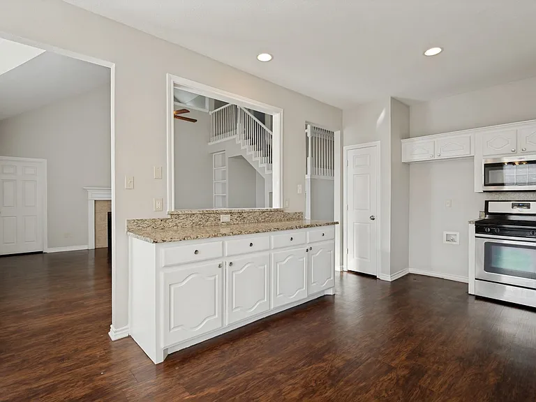 305 Boulder Creek Dr — Photo 10