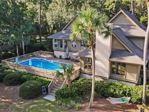 22 Planters Wood Dr, Hilton Head Island, SC 29928