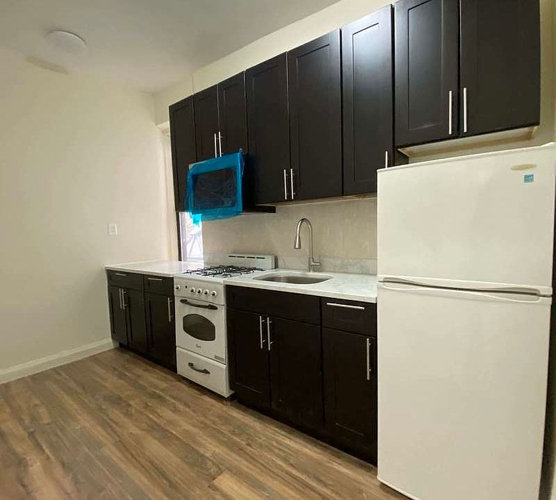 1st image of 173 Henry St APT 4A
