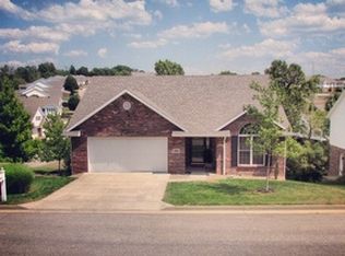 905 Sumter Pl, Jefferson City, MO 65109