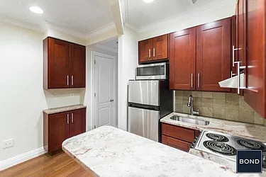 Rented by Bond New York