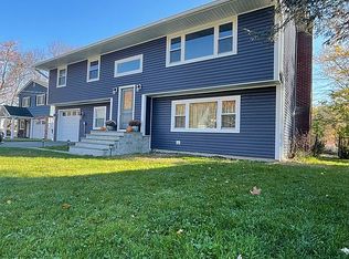 36 Lakewood Rd, Greenwood Lake, NY 10925