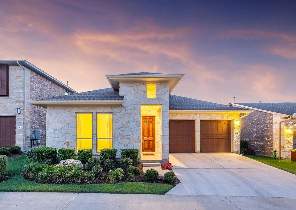 1st image of 305 W Jeffrey David Ln