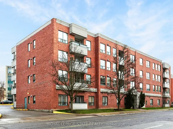 8 Main St E #101, Hamilton, ON L8N 1E8