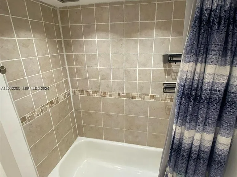 17570 Atlantic Blvd #502 — Photo 6