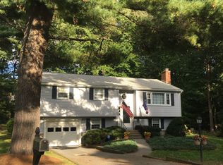 8 Lloyd Rd, North Reading, MA 01864