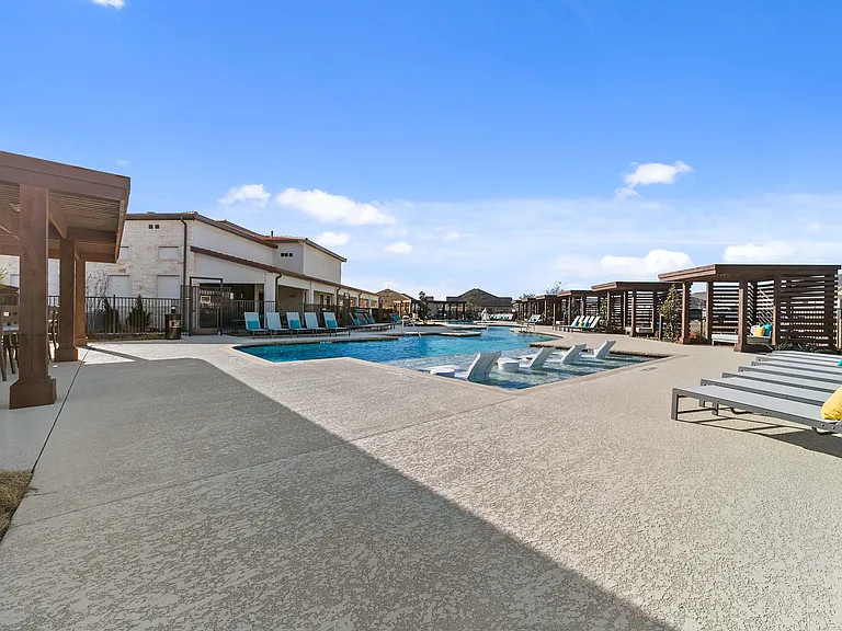 Luxe of McKinney — Photo 11