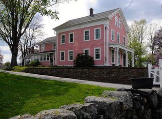 31 W Main St, Brookfield, MA 01506