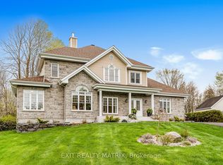 64 Radstock Ln #5, East Hawkesbury, ON K6A2R2