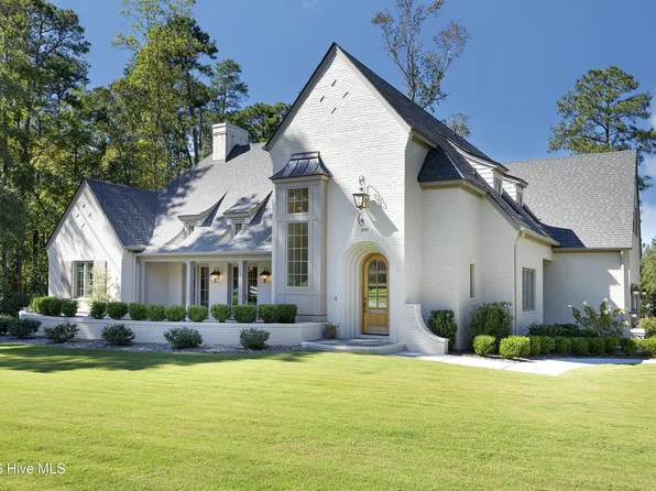 201 Crescent Court, Pinehurst, NC 28374