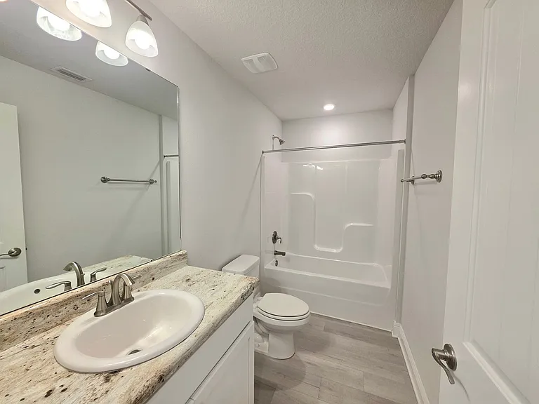 358 Cardinal Cove Ct — Photo 10