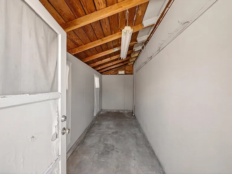 15053 Howellhurst Dr #1/2 — Photo 15