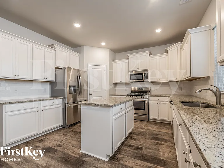 272 Witch Hazel St — Photo 8
