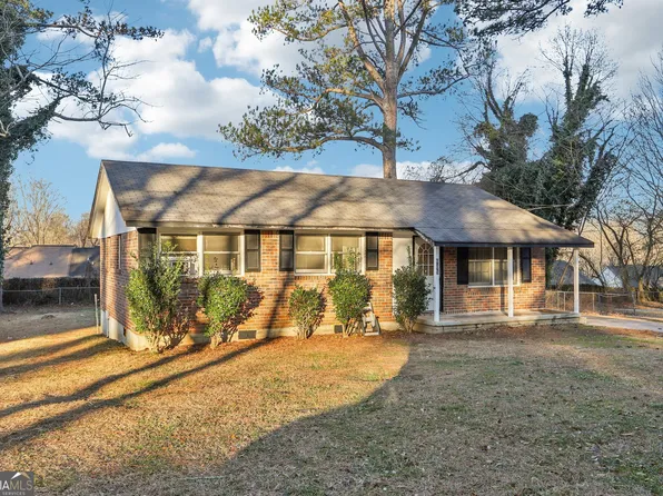 605 Robert E Lee Pkwy, Jonesboro, GA 30238