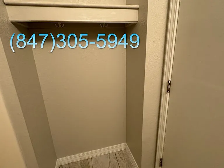 915 Shawnee Ct — Photo 12