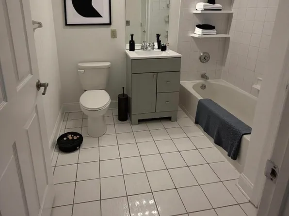 725 Jefferson Street image 4 of 9