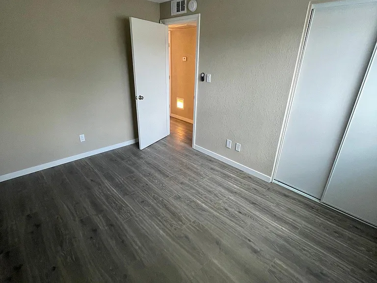6565 N 17th Ave #13 — Photo 13