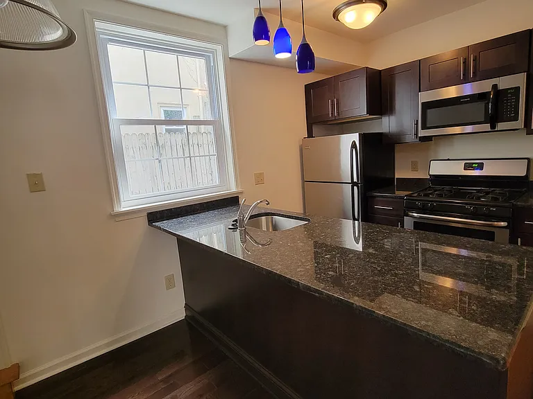 2134 Naudain St — Photo 3