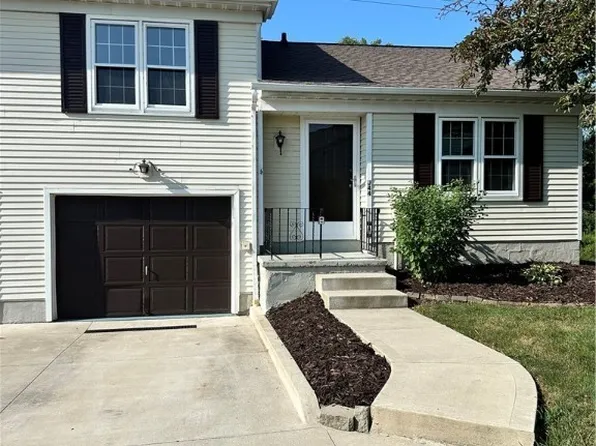 5236 Creekside Blvd Unit J44, Brunswick, OH 44212