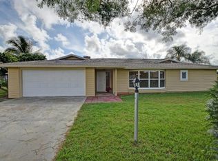 479 Ponoka St, Sebastian, FL 32958
