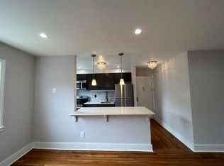 25 Beaumont Pl #1E, Newark, NJ 07104