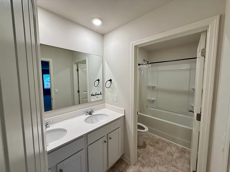 Common Bath