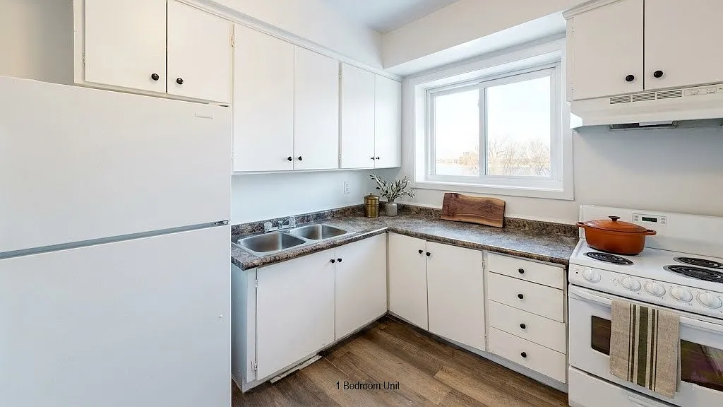 1 bed, $1,325 — Photo 2