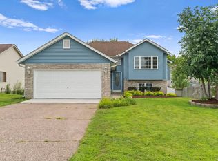 3020 Asarum Ct, Shakopee, MN 55379