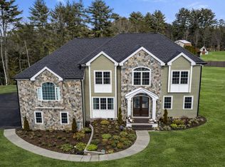 5 Osprey Lane, Nashua, NH 03062