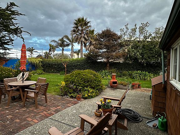 5th image of 2861 S Palisades Ave