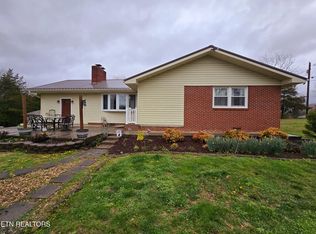 165 Golf Course Rd, Ewing, VA 24248