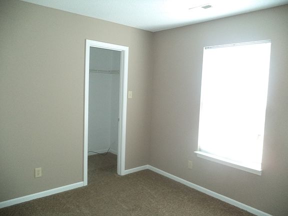3rd image of 4421 Fullwood Ct